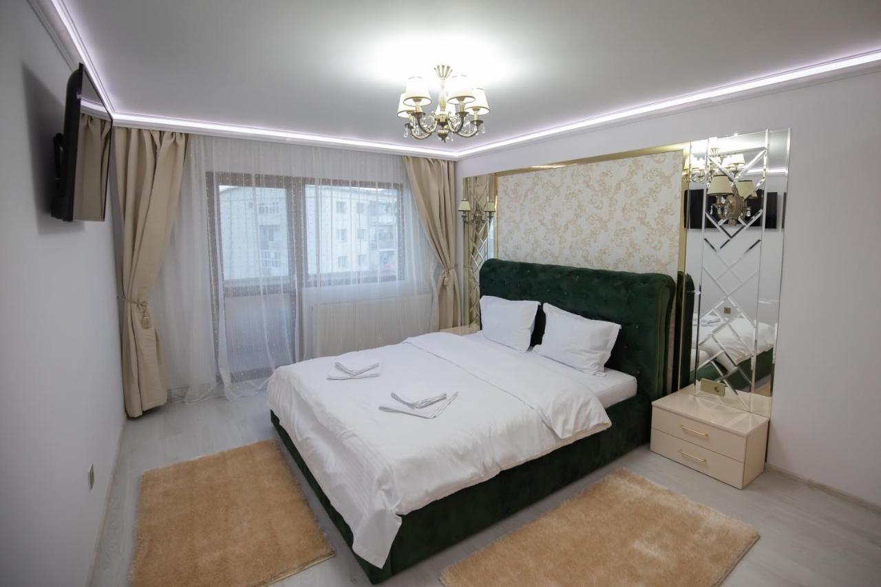 Apartament Gold Târgu Ocna Exterior photo