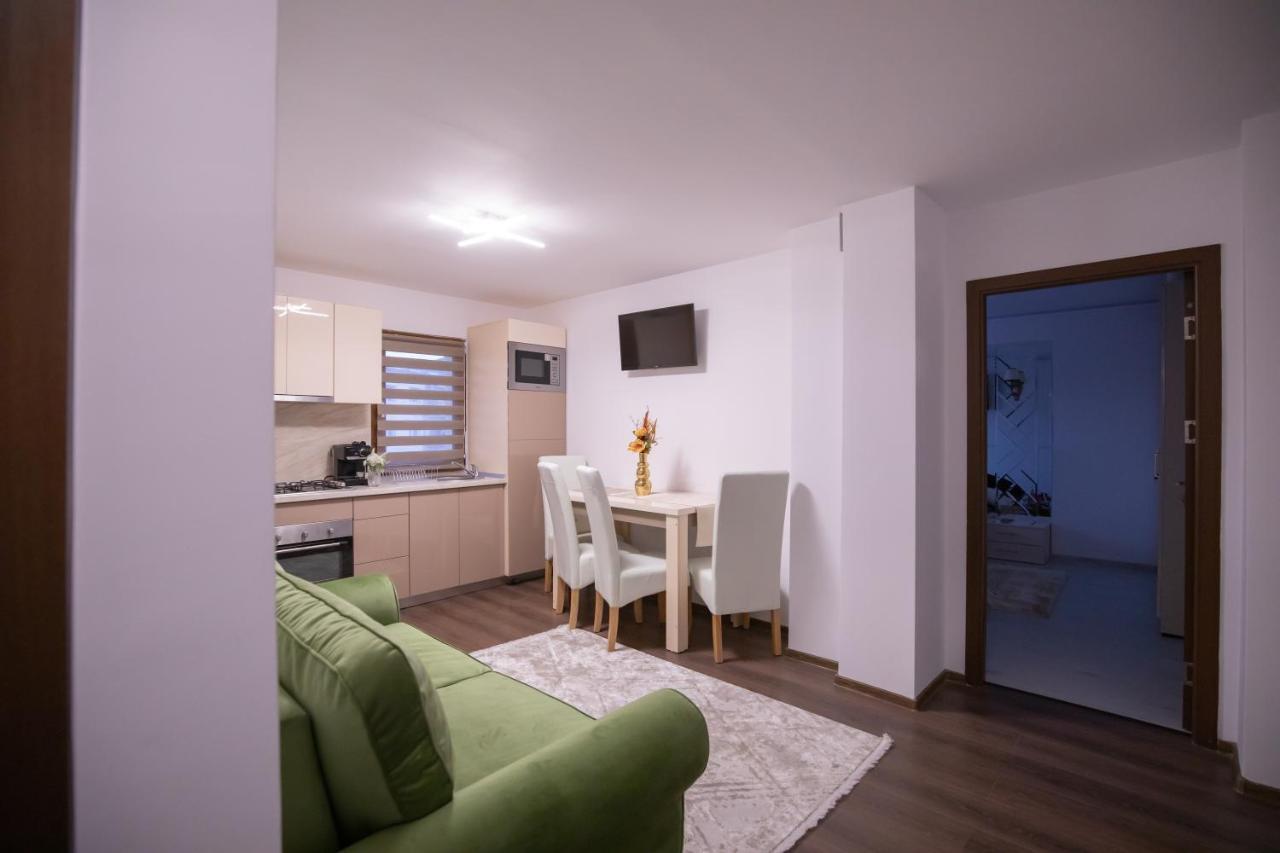 Apartament Gold Târgu Ocna Exterior photo